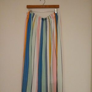 Loft multi colored pleated skirt size L